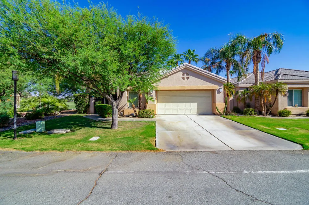 67520 S Laguna Drive Cathedral City, CA 92234