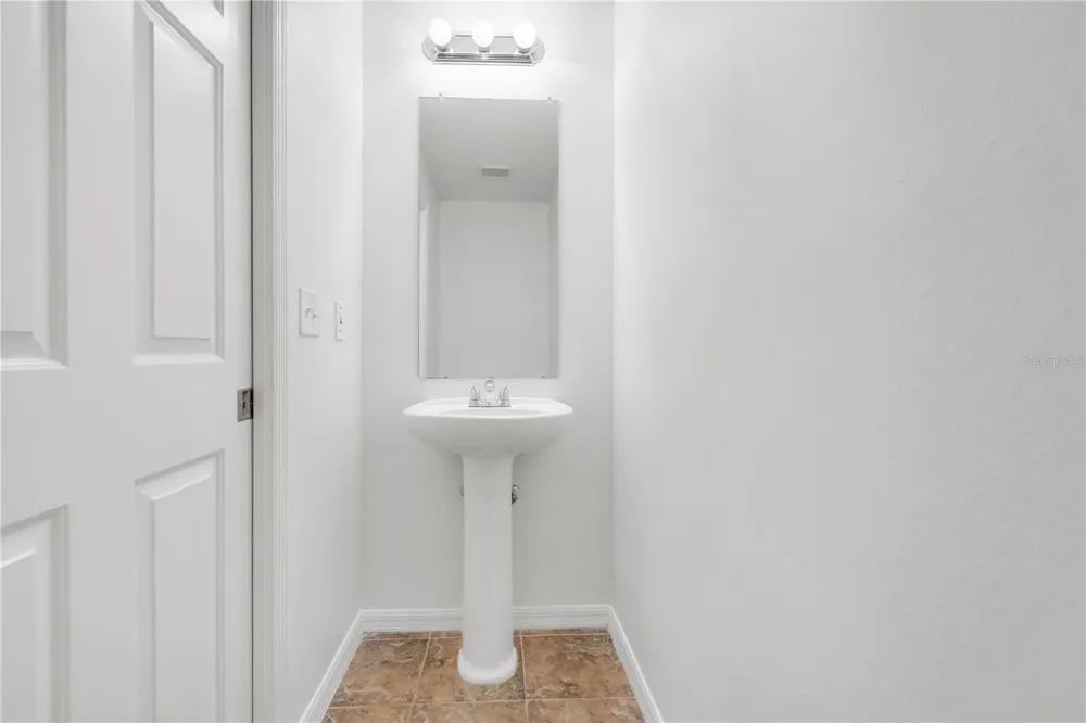 12613 LONGCREST DRIVE Riverview, FL 33579