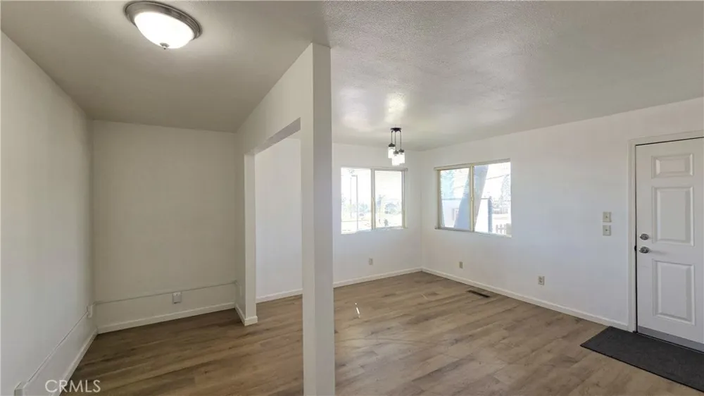 5610 Skyway Paradise, CA 95969
