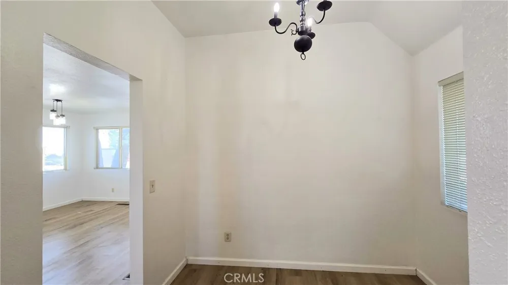 5610 Skyway Paradise, CA 95969