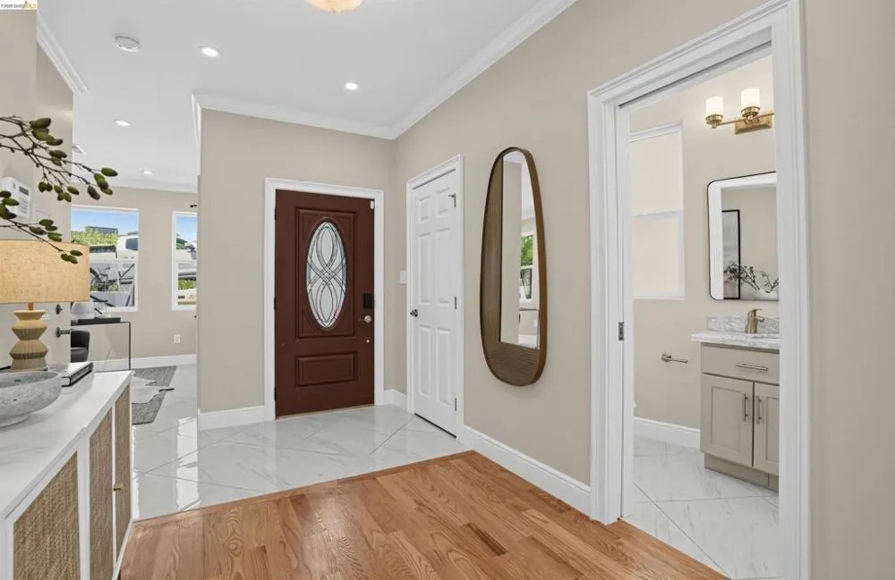 7026 Devon Way Berkeley, CA 94705