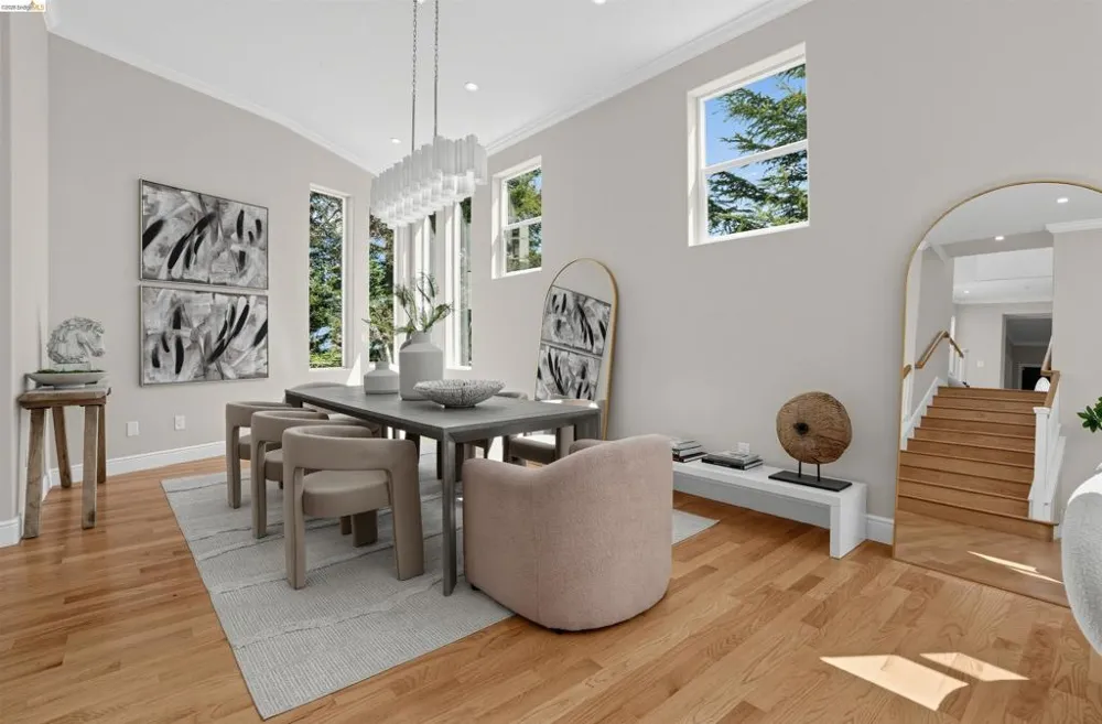 7026 Devon Way Berkeley, CA 94705