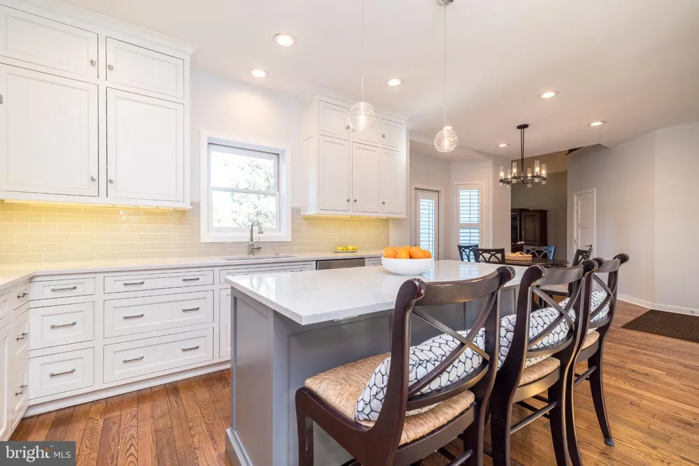 1305 MCHUGH Ambler, PA 19002