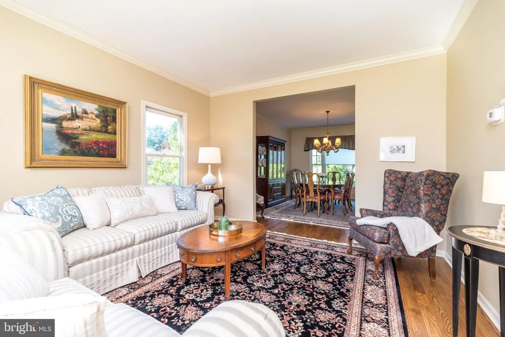1305 MCHUGH Ambler, PA 19002