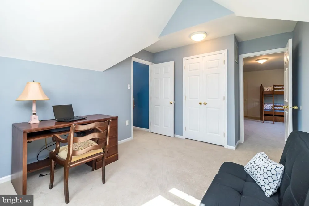 1305 MCHUGH Ambler, PA 19002