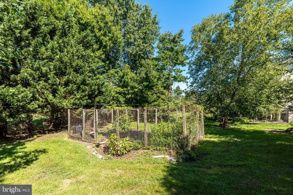 1305 MCHUGH Ambler, PA 19002