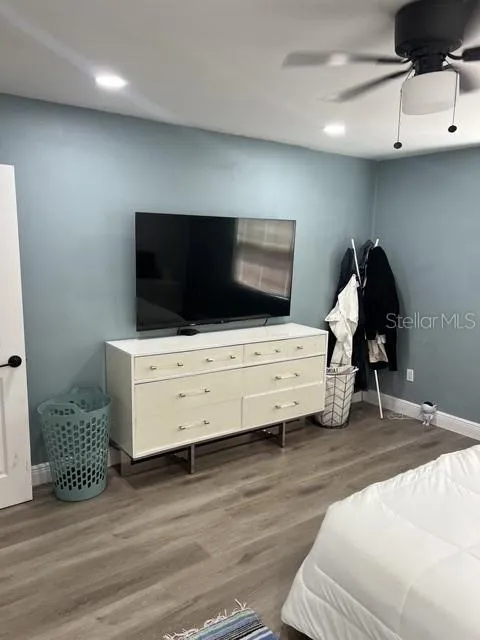 1616 E MARKS DRIVE Tampa, FL 33604