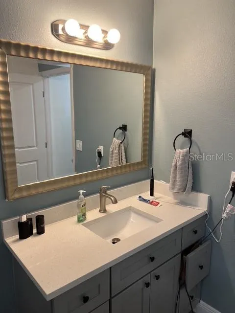 1616 E MARKS DRIVE Tampa, FL 33604
