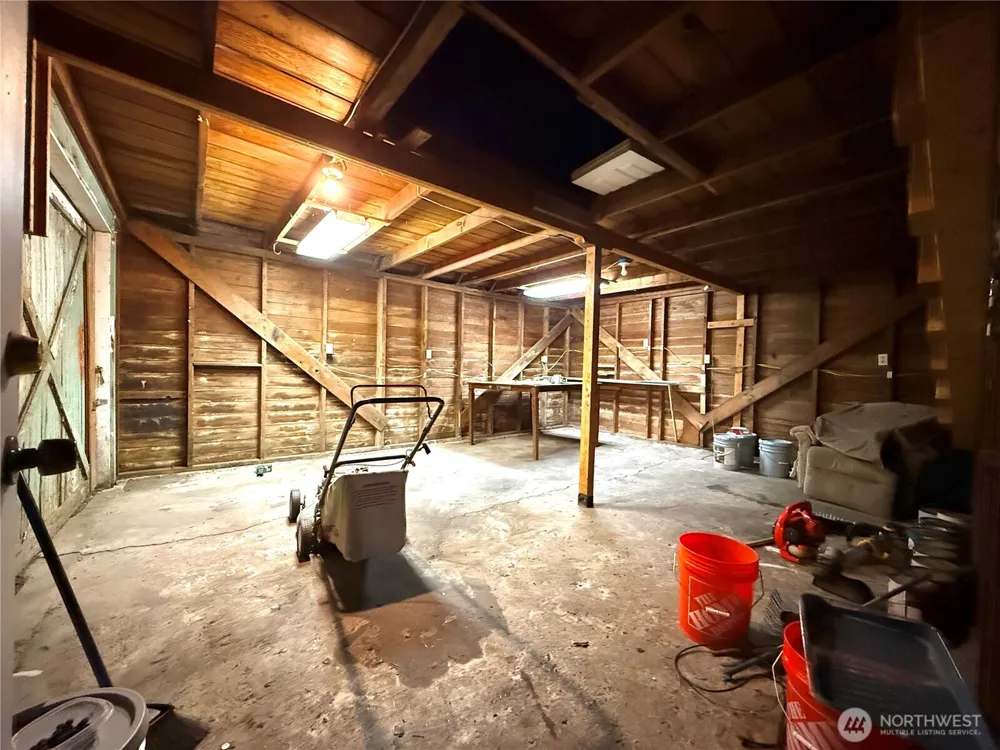 417 15th Avenue Longview, WA 98632