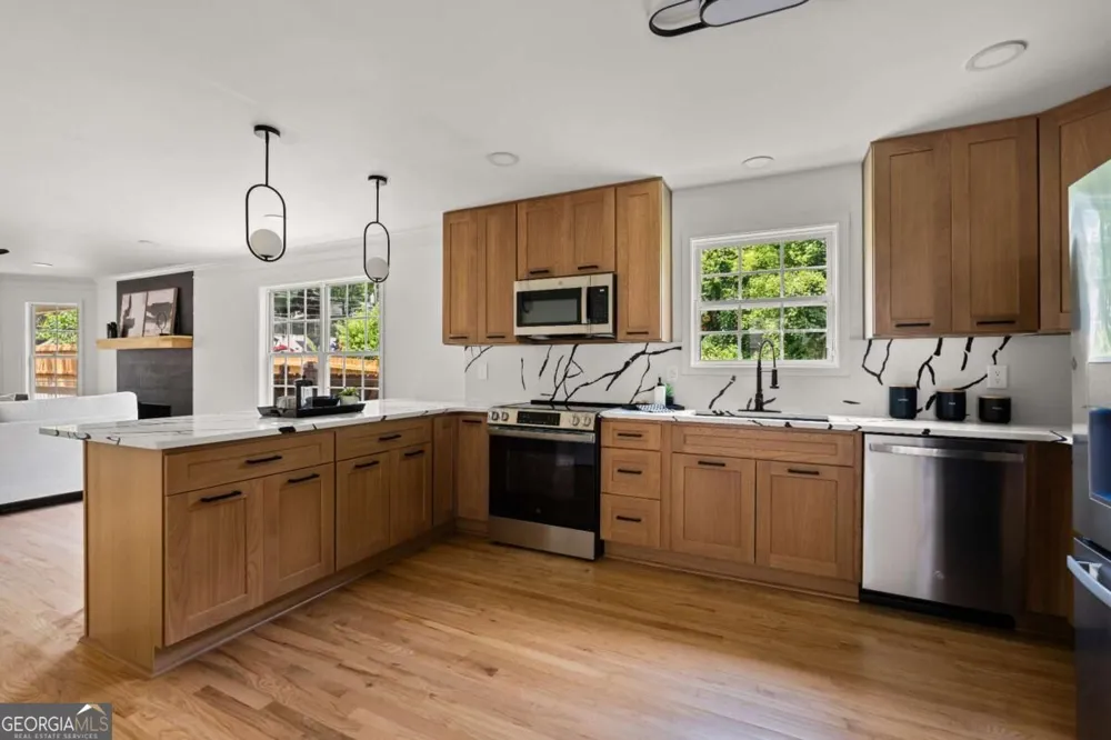 1232 Memorial DR SE Atlanta, GA 30316