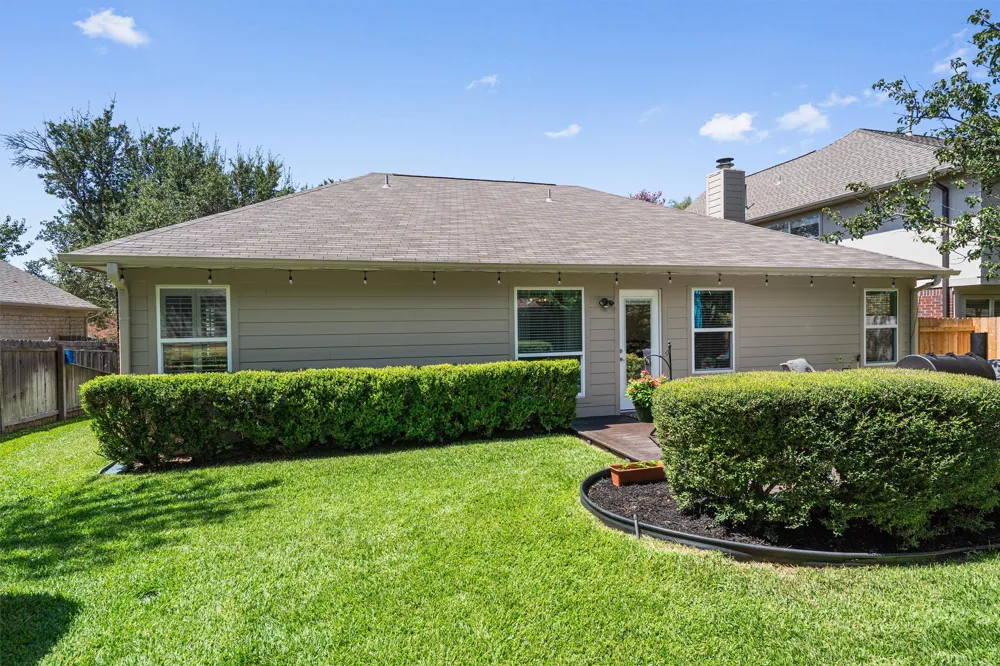 3746 Newland Drive Round Rock, TX 78681