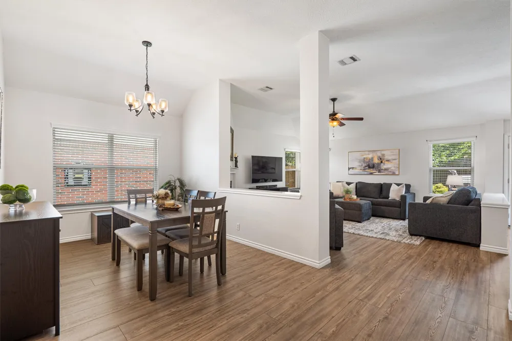 3746 Newland Drive Round Rock, TX 78681