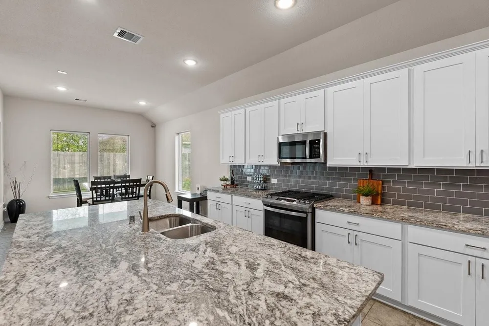 16023 Will Park Drive Hockley, TX 77447