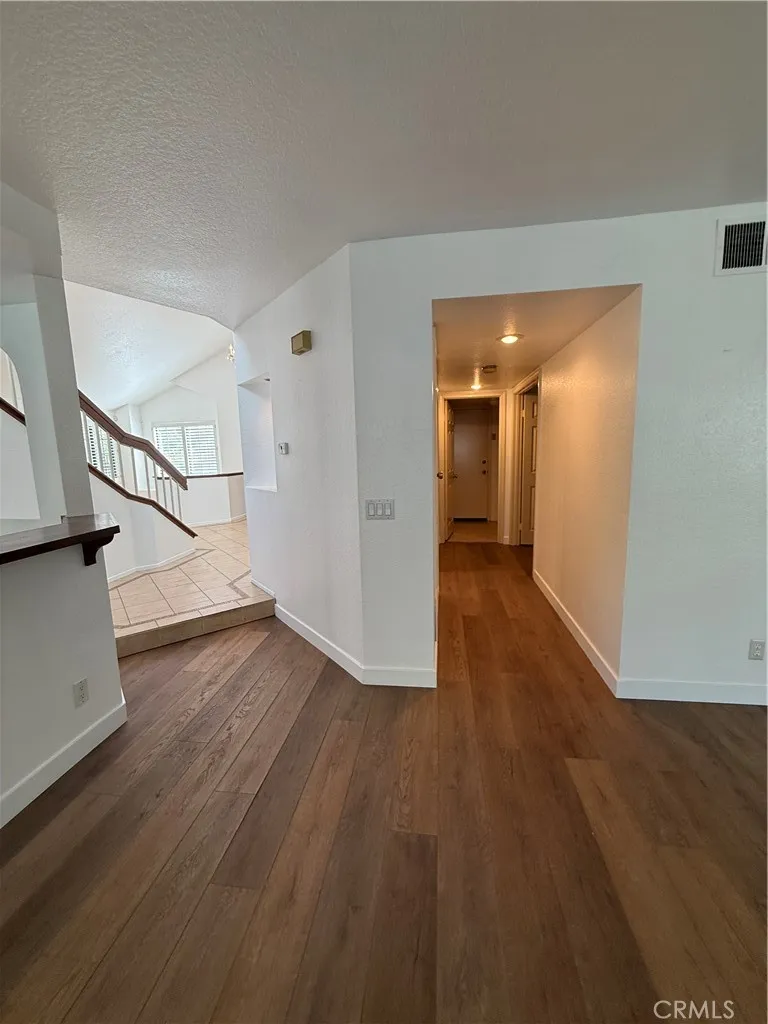 49 Westbrook Pomona, CA 91766