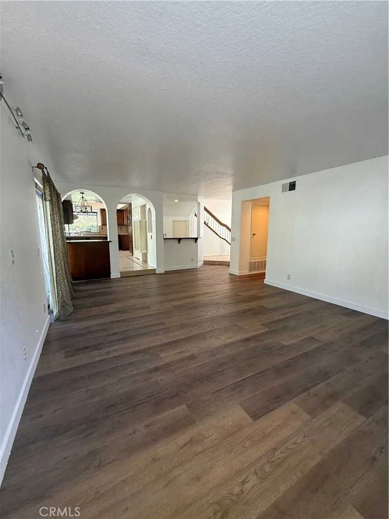 49 Westbrook Pomona, CA 91766