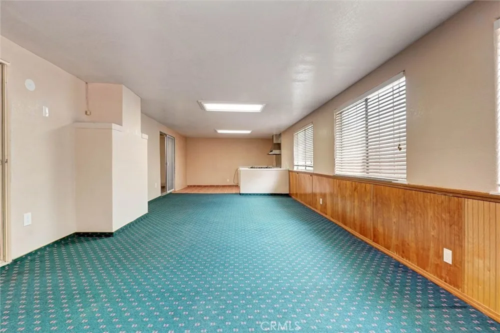 13905 Rex Sylmar, CA 91342