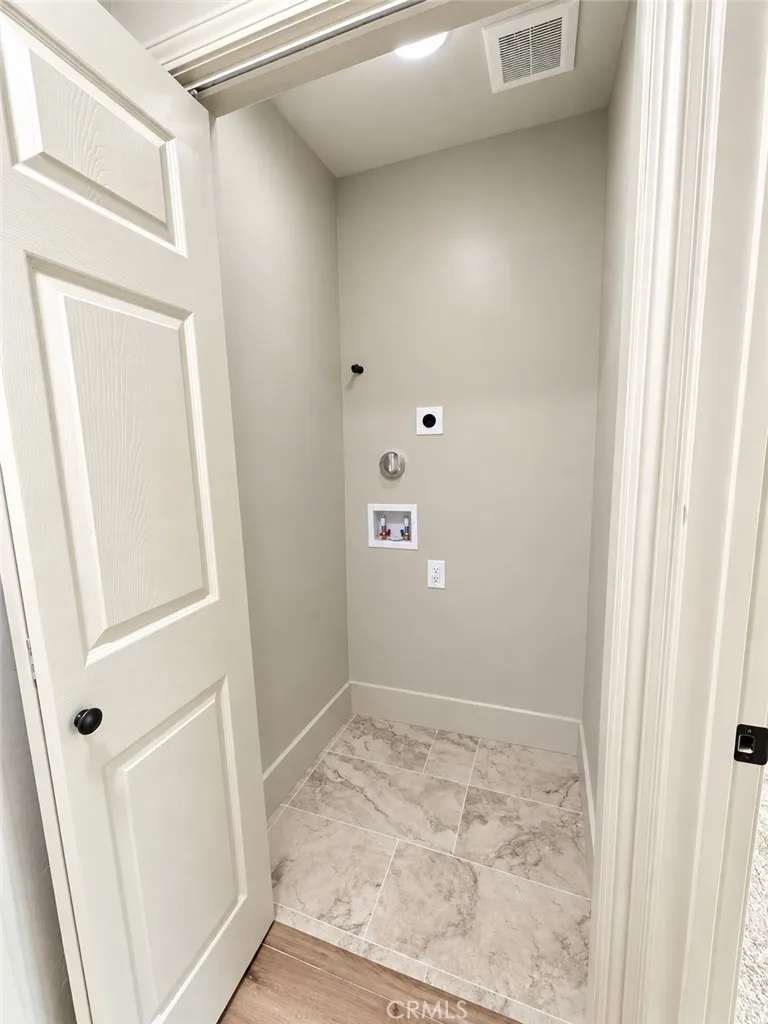 130 Grape Street Visalia, CA 93291