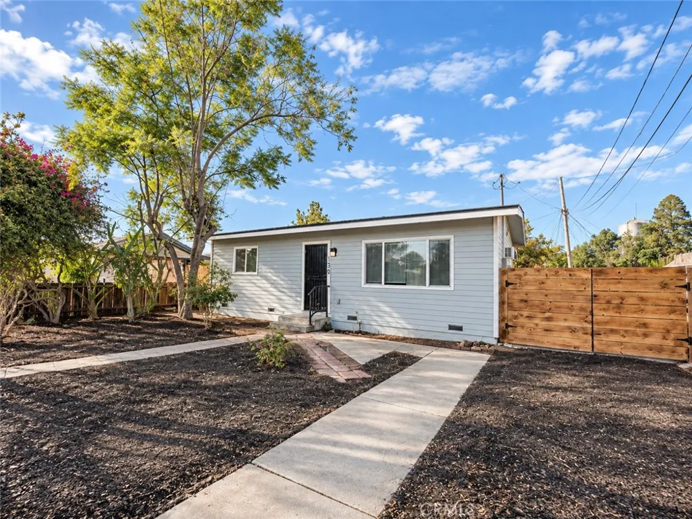 130 Grape Street Visalia, CA 93291