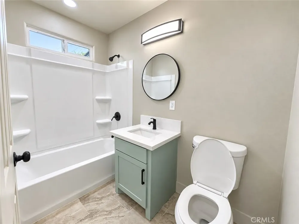 130 Grape Street Visalia, CA 93291