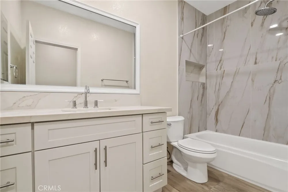12521 San Mina Court Chino, CA 91710