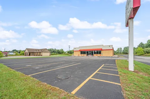 2646 9 Mile Road