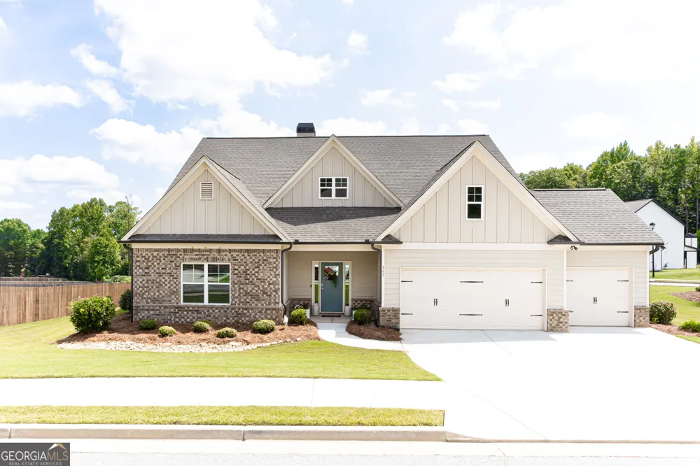 161 Parkers PL Hoschton, GA 30548