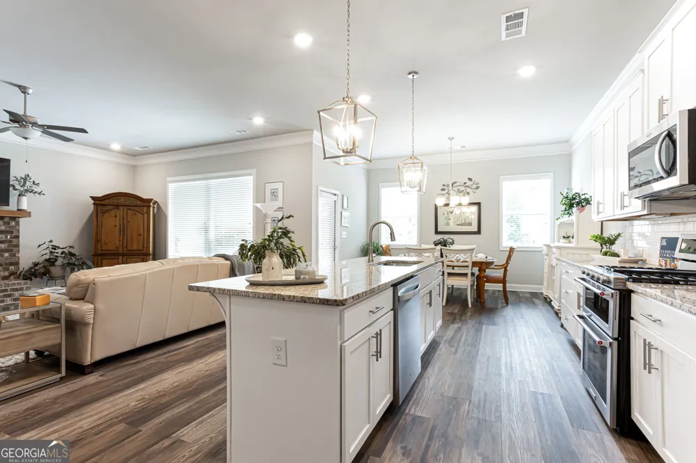 161 Parkers PL Hoschton, GA 30548
