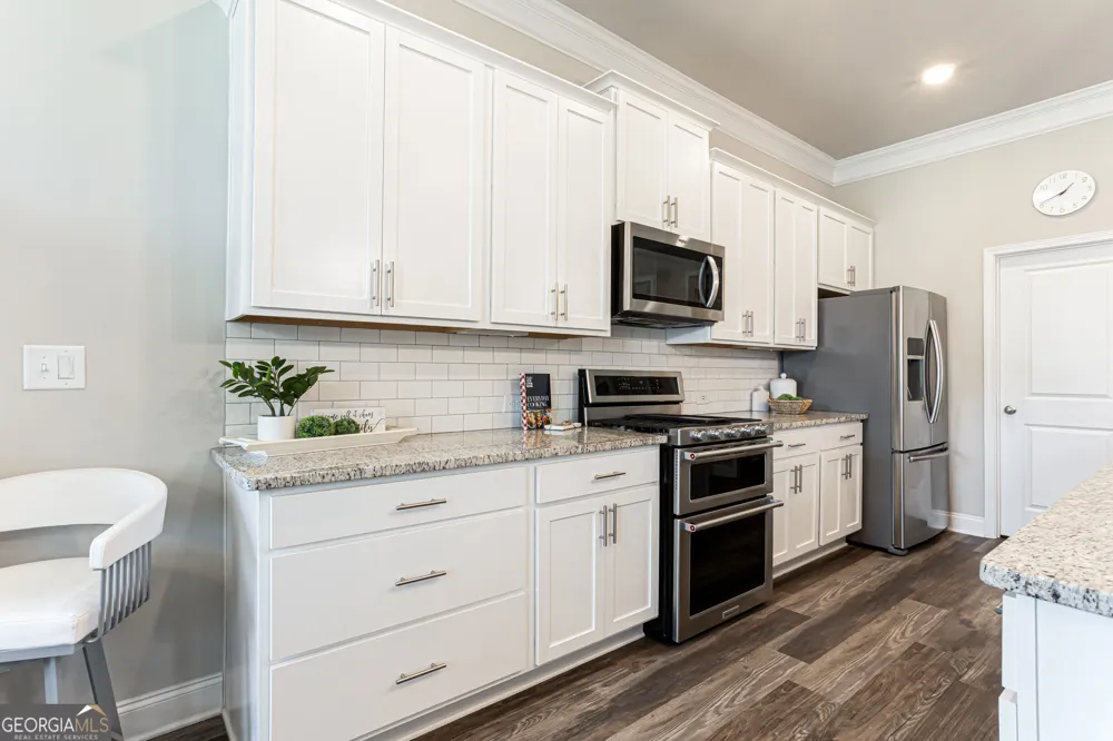 161 Parkers PL Hoschton, GA 30548