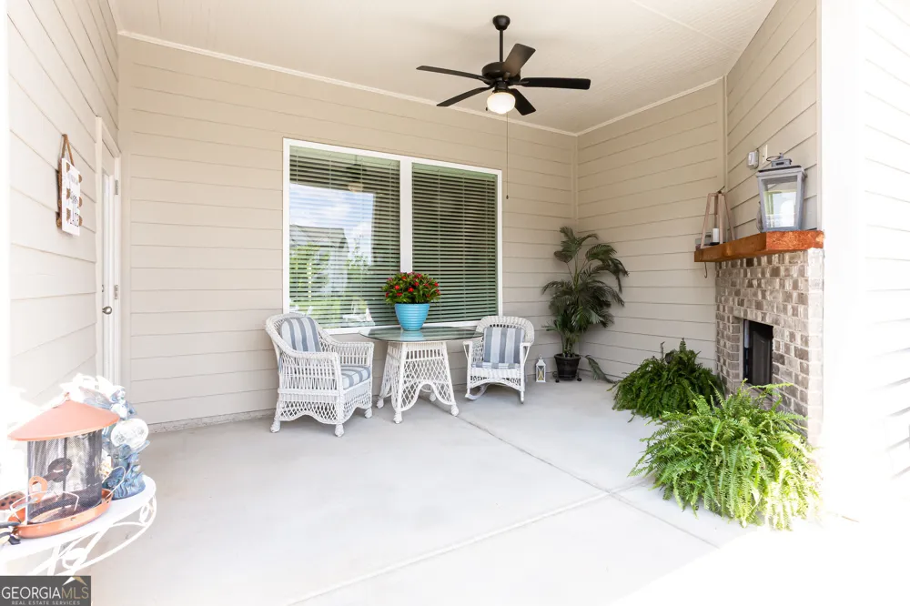 161 Parkers PL Hoschton, GA 30548