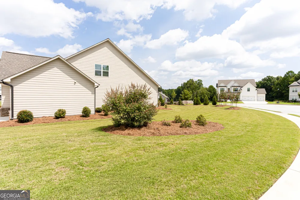 161 Parkers PL Hoschton, GA 30548