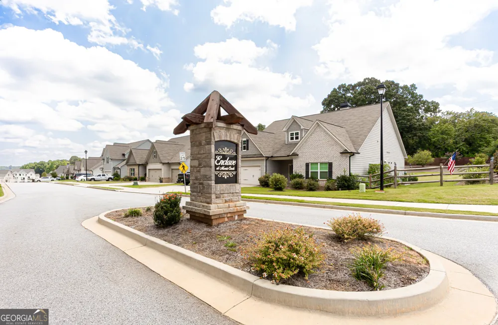 161 Parkers PL Hoschton, GA 30548