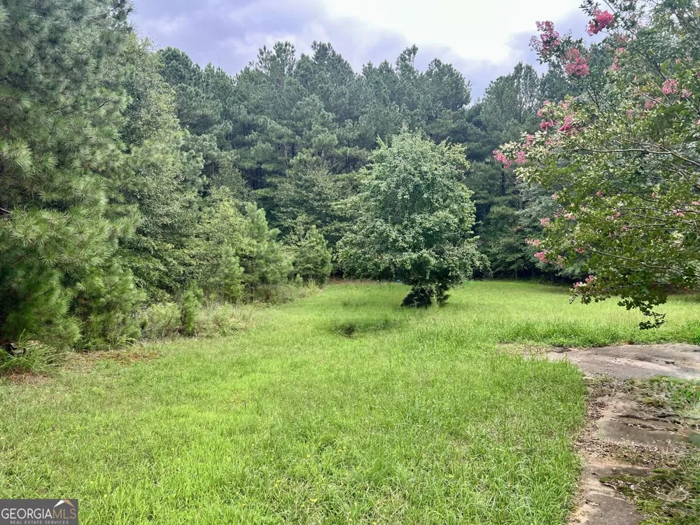 1383 Sims RD SE Winder, GA 30680
