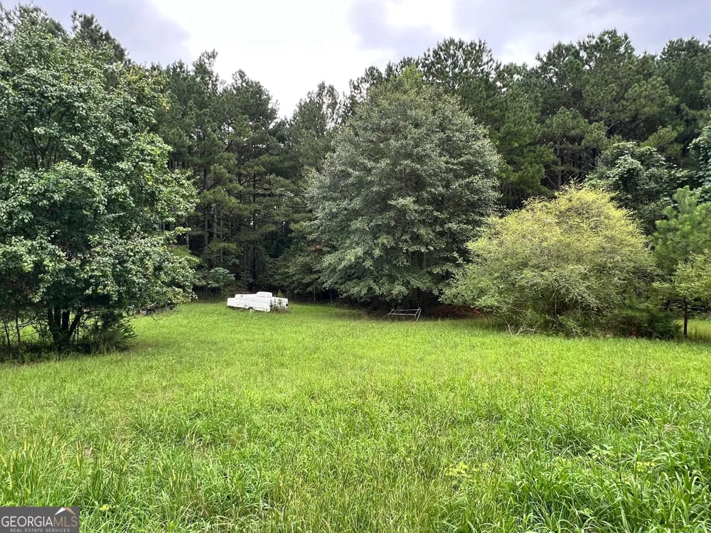 1383 Sims RD SE Winder, GA 30680