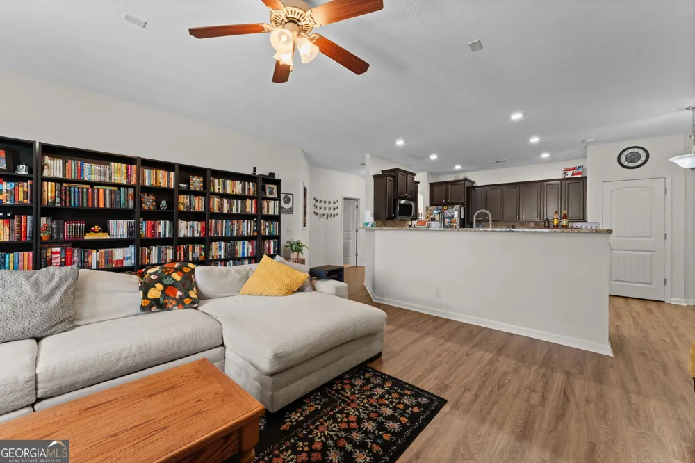205 Christopher Luke CIR Perry, GA 31069