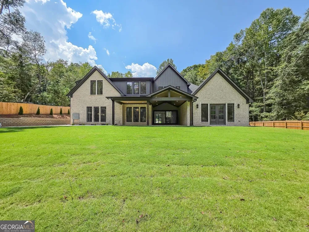 925 Boss Hardy RD Winder, GA 30680