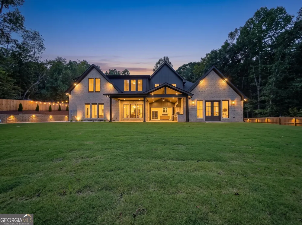 925 Boss Hardy RD Winder, GA 30680
