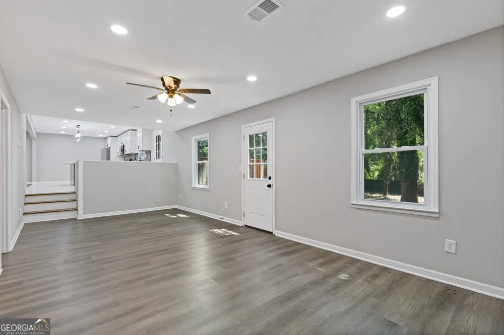 2176 Deer TRL Suwanee, GA 30024