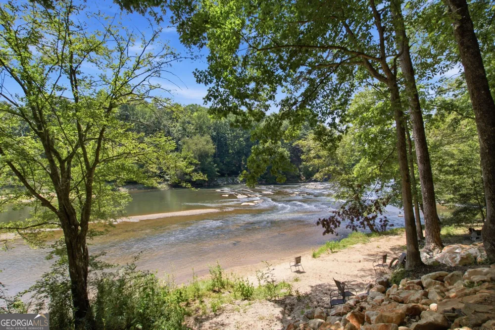327 Kissimmee TRL Cornelia, GA 30531