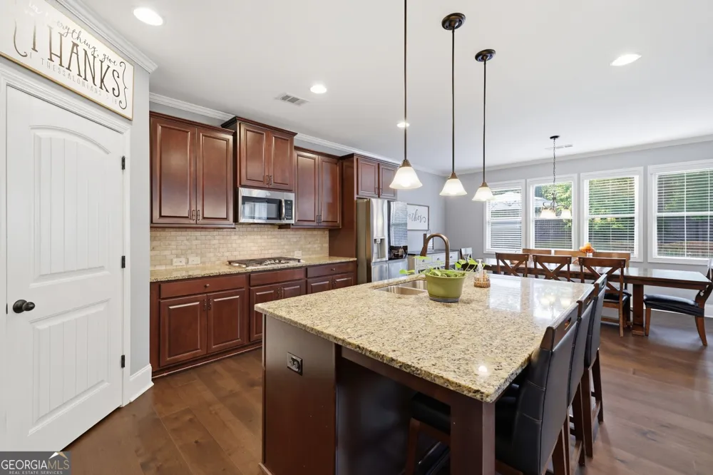 4121 Secret Shoals WAY Buford, GA 30518