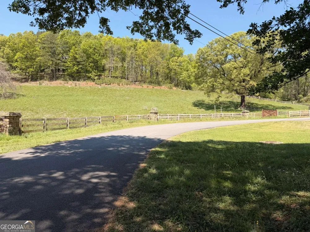 90 Tower DR SW Cartersville, GA 30120