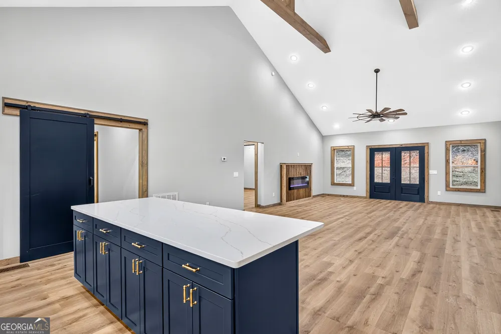 1030 Old Flat Branch RD Ellijay, GA 30540