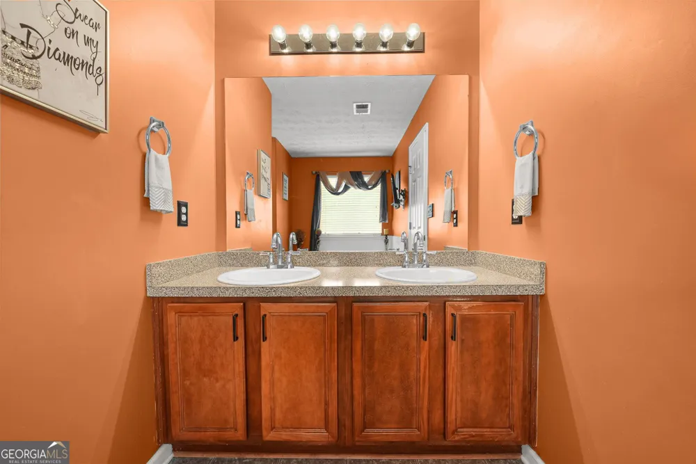 3415 Ashford LOOP Ellenwood, GA 30294