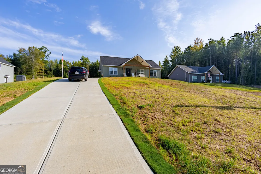 234 County Road 13 Heflin, AL 36264