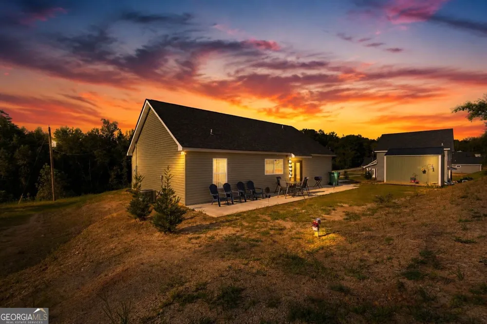 234 County Road 13 Heflin, AL 36264