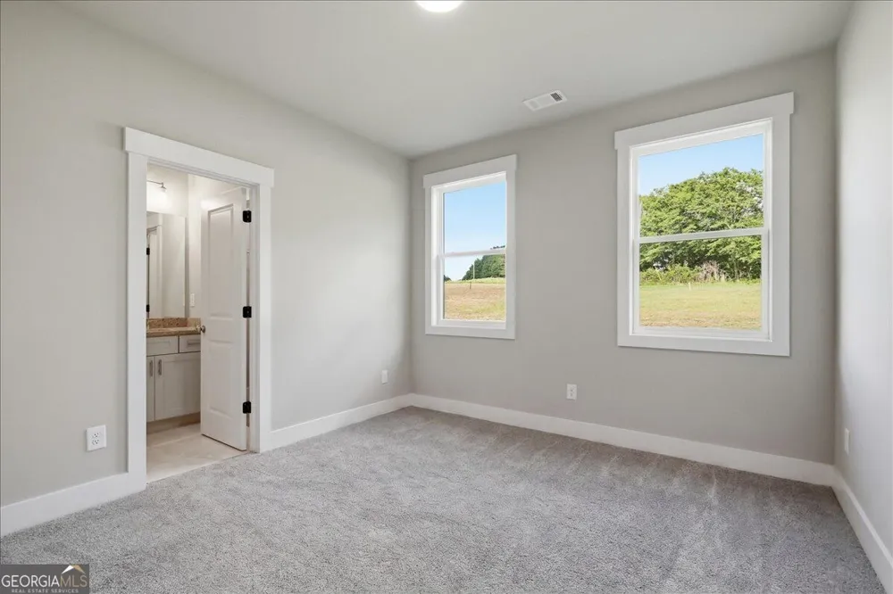 157 Maney DR Statham, GA 30666