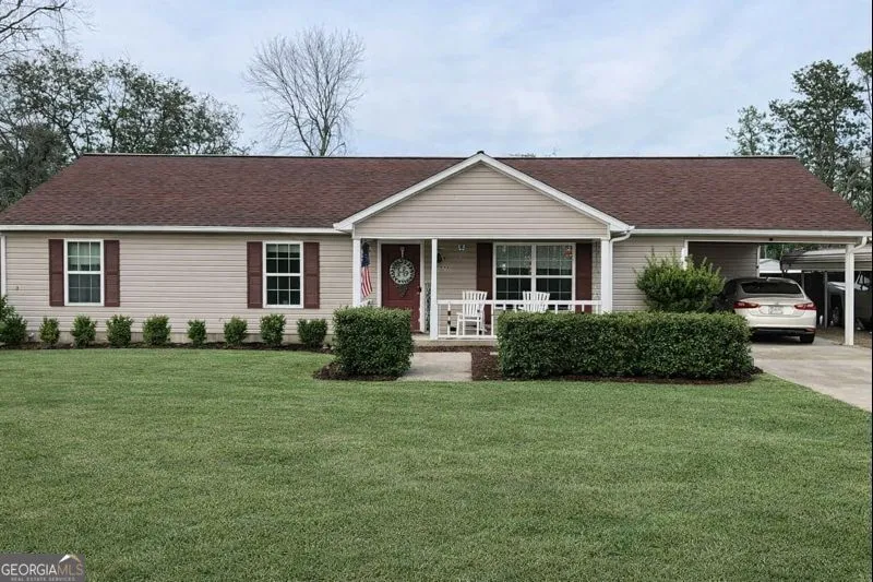569 Bobcat TRL Nicholls, GA 31554