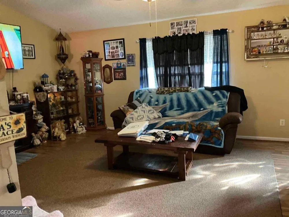 569 Bobcat TRL Nicholls, GA 31554