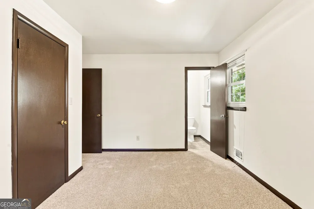 2881 Gwendon TER Decatur, GA 30034