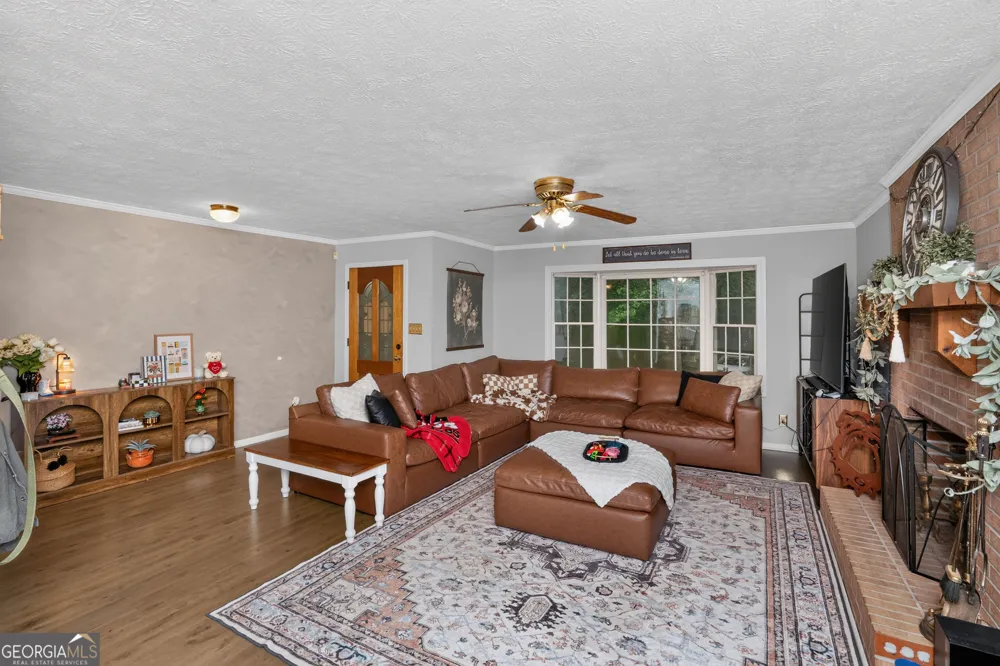 232 Clark RD Griffin, GA 30224