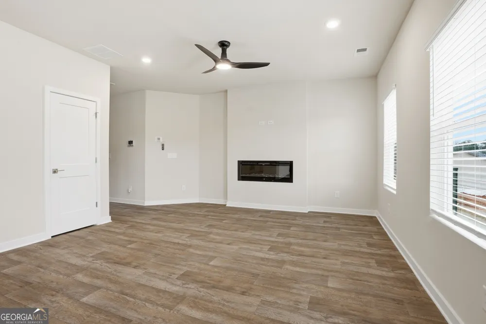 368 Jarrett ST Fairburn, GA 30213